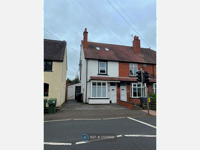 4 Bedroom End Of Terrace House To Rent In Stourbridge Road, Bromsgrove, B61