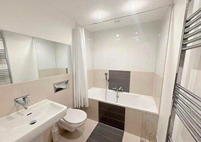 1 Bedroom Apartment To Rent In Keel Point, Ship Wharf, Colchester, CO2