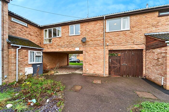 1 Bedroom Flat For Sale In Astoria Gardens, Willenhall, West Midlands, WV12