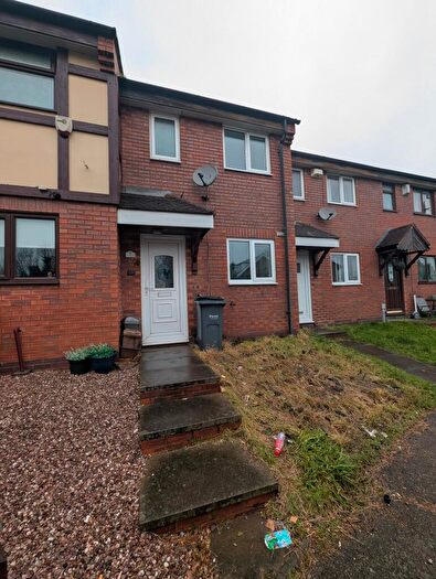 2 Bedroom Apartment To Rent In Dairy Close, Tipton, DY4