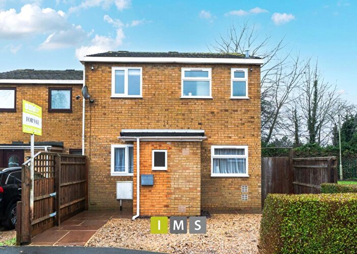 3 Bedroom Property For Sale In Lincoln Close, Bicester, OX26