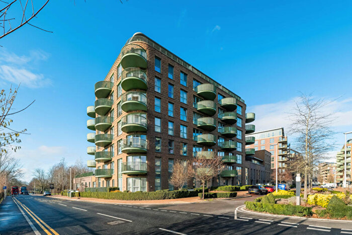 2 Bedroom Flat For Sale In Ottley Drive, London, SE3