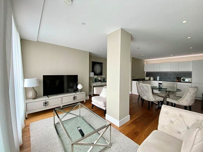 2 Bedroom Flat To Rent In Ryedale House, York, YO1