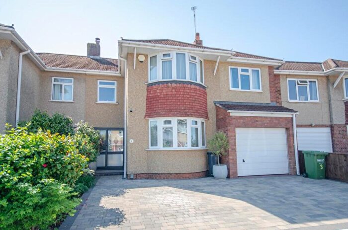 5 Bedroom Semi-Detached House For Sale In Queensholm Close, Downend, Bristol, BS16