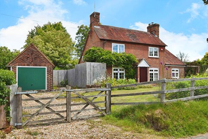 3 Bedroom Detached House For Sale In Stock Lane, Landford ***Video Tour***, SP5