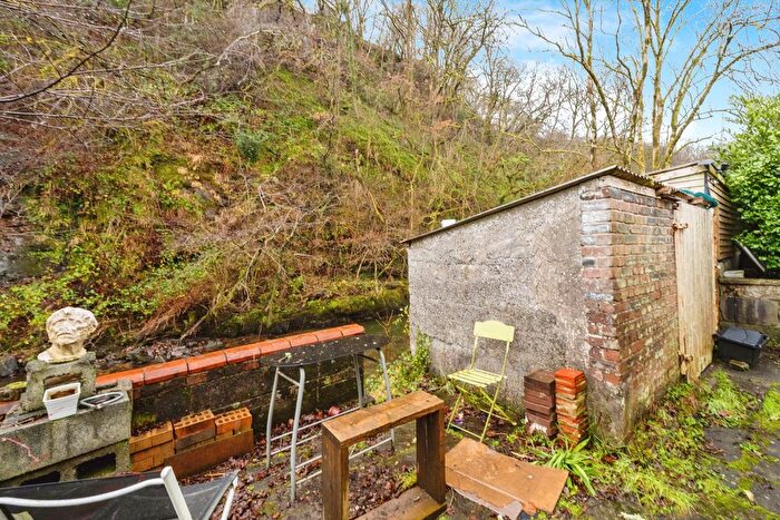 3 Bedroom End Of Terrace House For Sale In Heol Gwys, Upper Cwmtwrch, Swansea, Powys, SA9