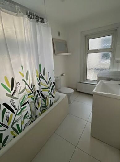 4 Bedroom End Of Terrace House To Rent In Fingal Street, London, SE10