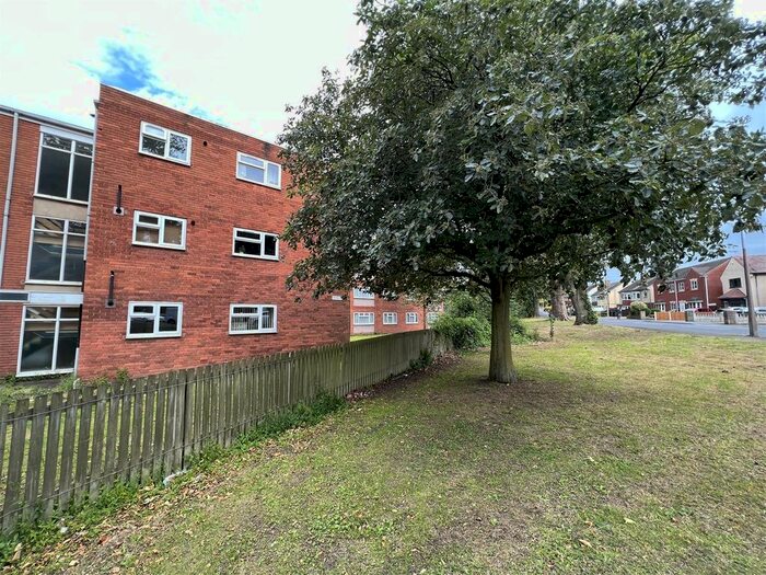 1 Bedroom Flat To Rent In Cemetery Road, Lye, Stourbridge, DY9