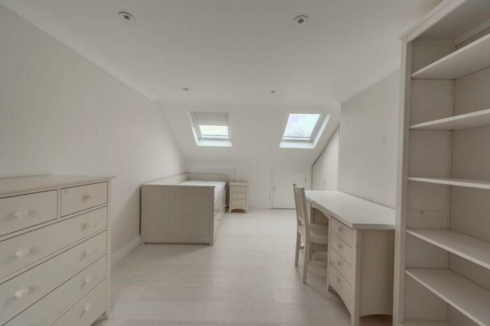 3 Bedroom House To Rent In Belmont Road, Harrow, HA3