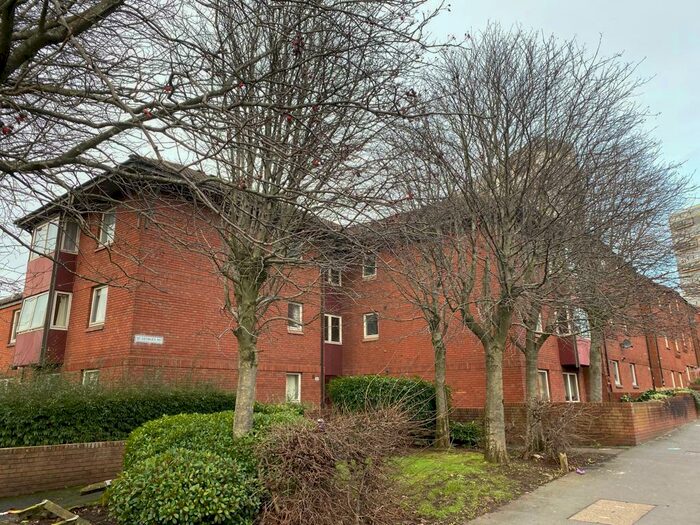 2 Bedroom Flat To Rent In St. Georges Road, Glasgow, G3