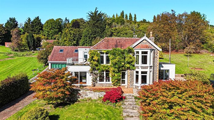 4 Bedroom Detached House For Sale In Stockwood Vale, Keynsham, Bristol, BS31