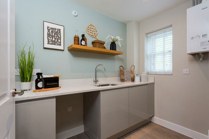 4 Bedroom Detached House For Sale In Stoneleigh View, Off Glasshouse Lane, Kenilworth, CV8