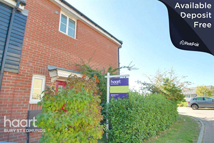 3 Bedroom Terraced House To Rent In Skylark Close, Bury St Edmunds, IP32