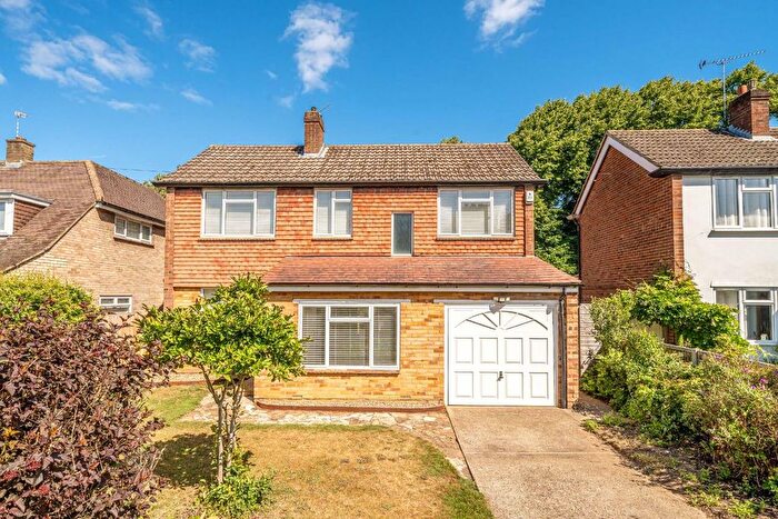 4 Bedroom Detached House For Sale In Hawkewood Road, Sunbury-On-Thames, TW16