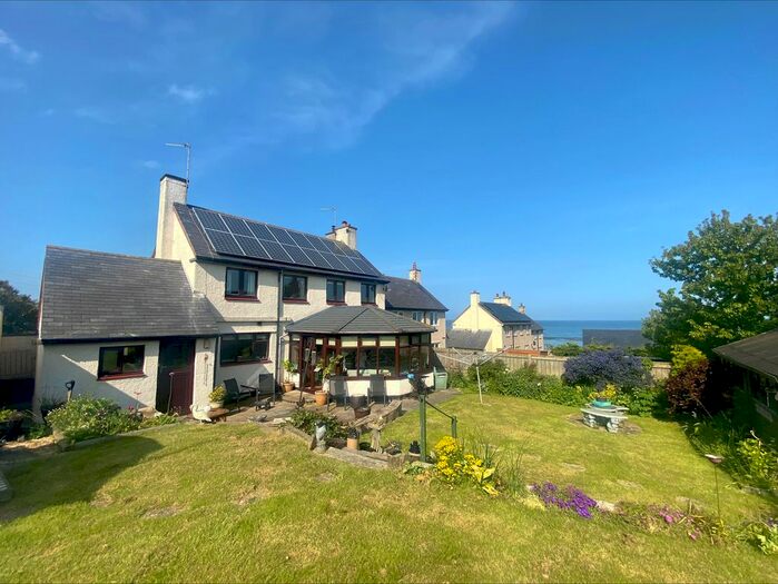 3 Bedroom Semi-Detached House For Sale In Heugh Wynd, Craster, Alnwick, NE66