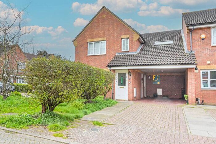 1 Bedroom Flat For Sale In Vulcan Close, Beckton, London, E6