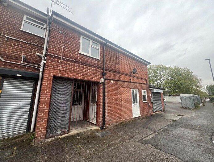3 Bedroom Flat To Rent In Stenson Road, Derby, DE23