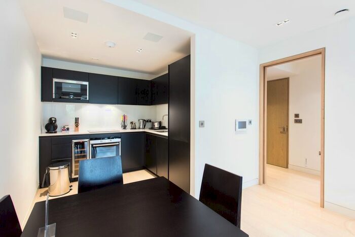 1 Bedroom Flat To Rent In Roman House, Wood Street, St Pauls, London, EC2Y