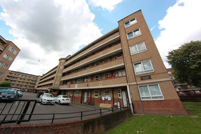 3 Bedroom Flat To Rent In Darling Row, London, E1