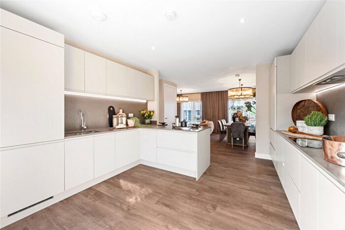 6 Bedroom Detached House For Sale In Victoria Road, Horwich, Bolton, Greater Manchester, BL6