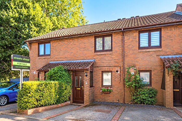 2 Bedroom Terraced House For Sale In Goodenough Way, Coulsdon, CR5
