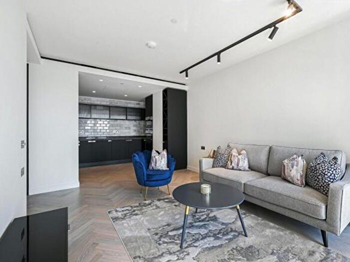 2 Bedroom Flat To Rent In Sun Street, London, EC2Y