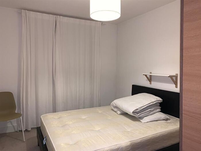 1 Bedroom Apartment To Rent In Wealden House, Capulet Square, Talwin Street, London, E3