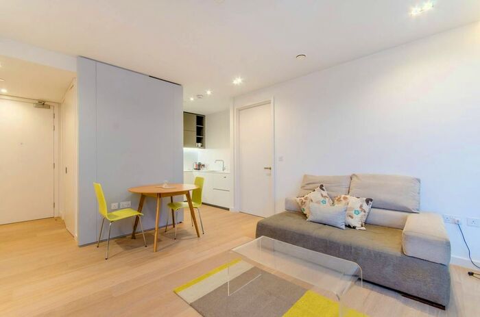 1 Bedroom Flat To Rent In Handyside Street, King's Cross, London, N1C
