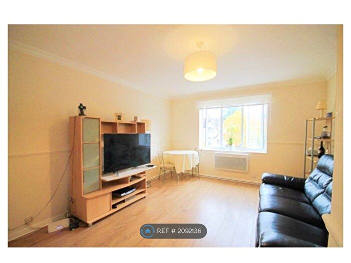 1 Bedroom Flat To Rent In Oldfield Lane North, Greenford, UB6