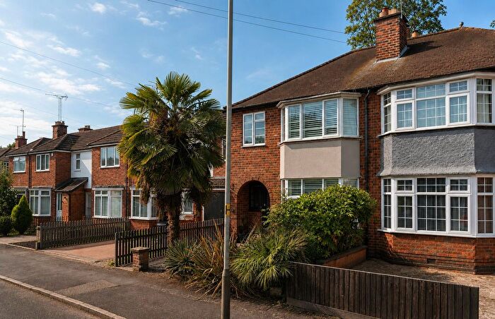 3 Bedroom Semi-Detached House For Sale In Holmfield Avenue, Leicester, LE2