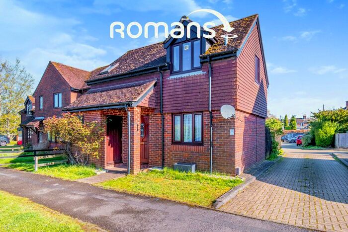 2 Bedroom End Of Terrace House To Rent In Trafalgar Way, Stockbridge, SO20