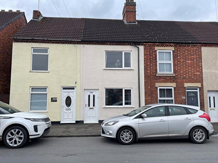 2 Bedroom Terraced House To Rent In Wilnecote Lane, Tamworth, B77