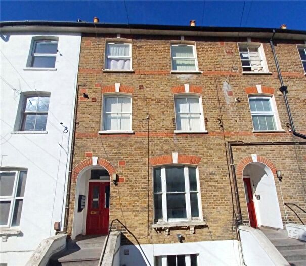 1 Bedroom Apartment To Rent In Elgin Road, Croydon, CR0