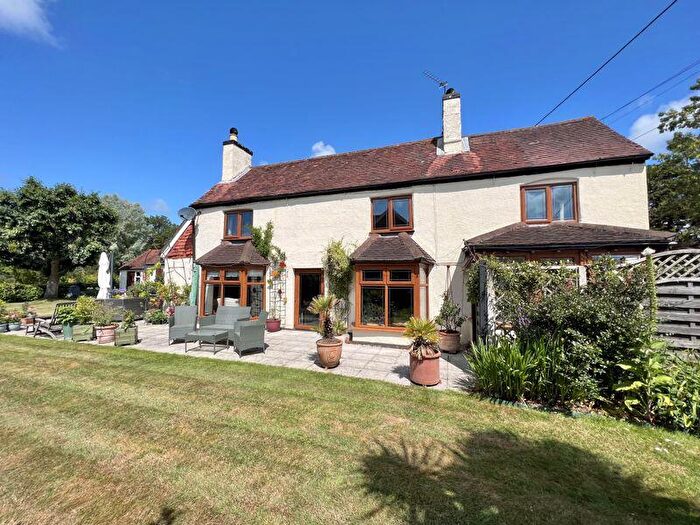 4 Bedroom Detached House For Sale In Newtown - Nr Soberton, PO17