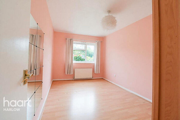 2 Bedroom Flat To Rent In Hull Grove, Harlow, CM19