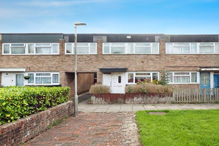 4 Bedroom Terraced House For Sale In Gwynant Court, Bletchley, Milton Keynes, Buckinghamshire, MK2