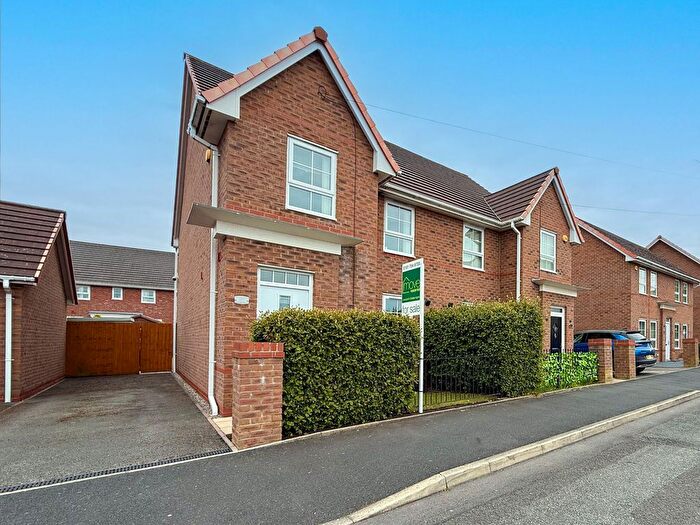 4 Bedroom Semi-Detached House For Sale In Margaret Street, Liverpool, L6