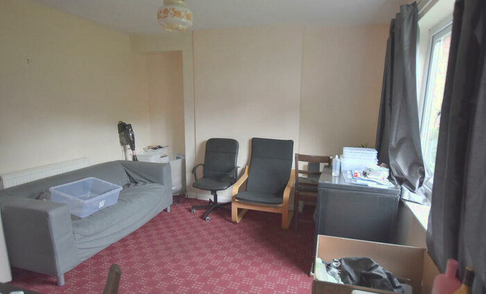 2 Bedroom Terraced House To Rent In Lenton Abbey Nottingham, NG9