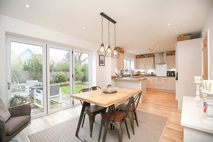 5 Bedroom Detached House For Sale In Corn Fields, Austrey, CV9