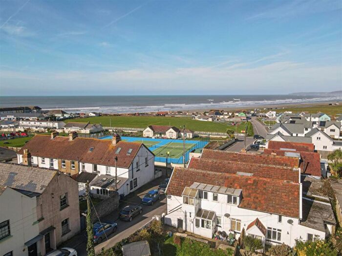 2 Bedroom Apartment For Sale In Avon Lane, Westward Ho, Bideford, EX39