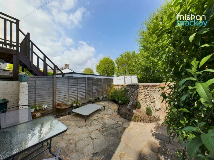 1 Bedroom Flat To Rent In Compton Road, Brighton, BN1