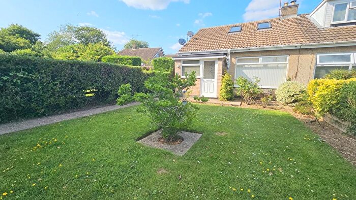 2 Bedroom Semi-Detached Bungalow For Sale In Tithe Way, Roade, Northampton, NN7