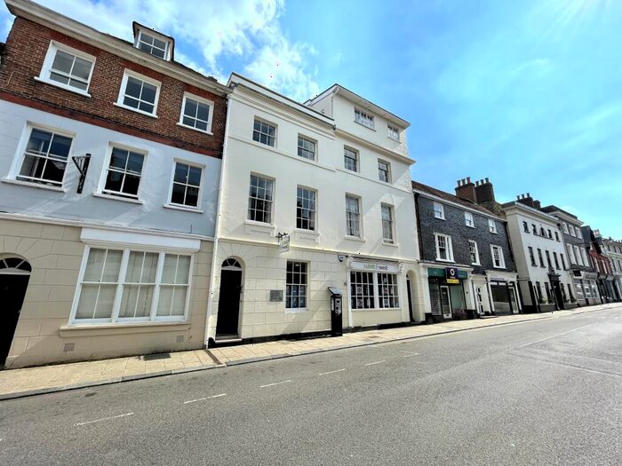 1 Bedroom Flat To Rent In High Street, Lewes, BN7