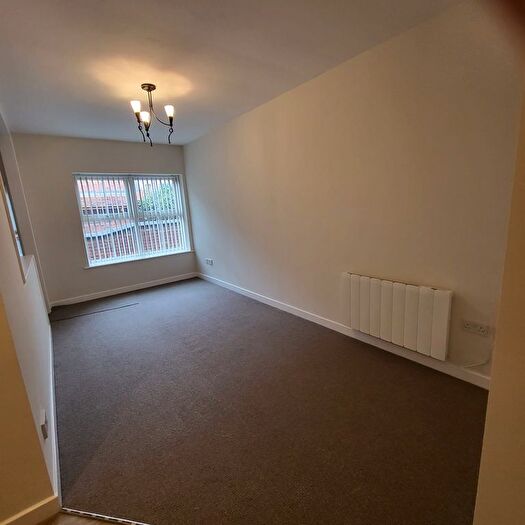 1 Bedroom Flat To Rent In Stafford Road, Bloxwich, WS3