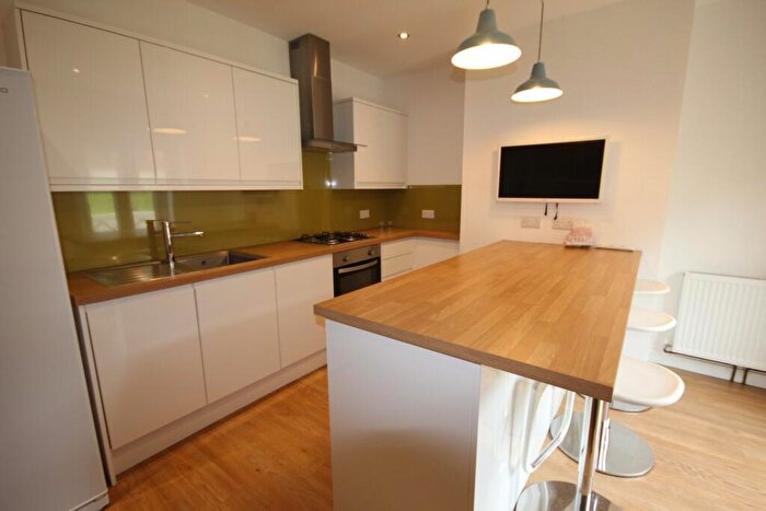 5 Bedroom House To Rent In Mafeking Road, Brighton, BN2