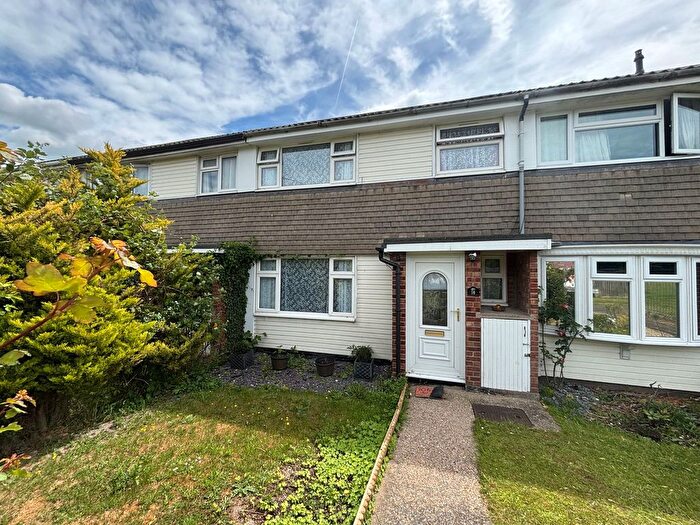 3 Bedroom Terraced House To Rent In Minster Road, Royston, SG8