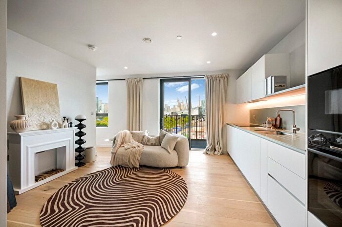 1 Bedroom Flat To Rent In Mabyn Lane, London, SE10