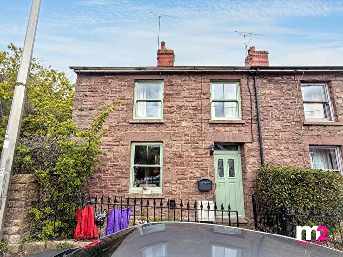 4 Bedroom End Of Terrace House For Sale In North Street, Abergavenny, Abergavenny, NP7