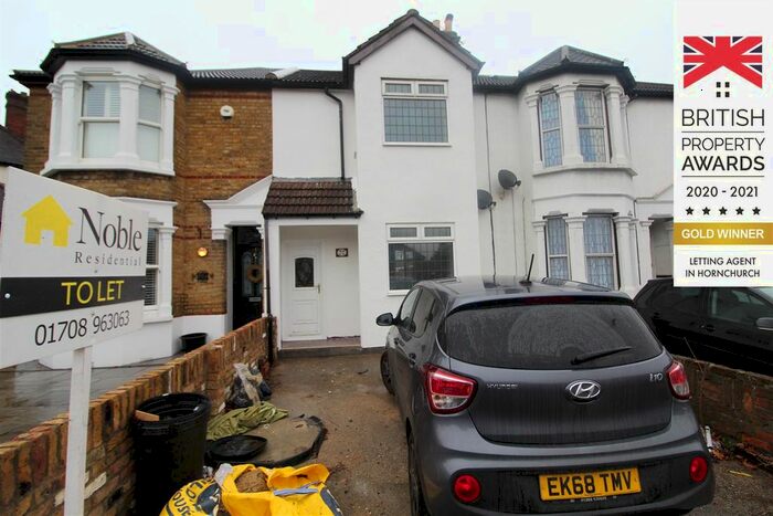 3 Bedroom Terraced House To Rent In Brentwood Road, Gidea Park, Romford RM2