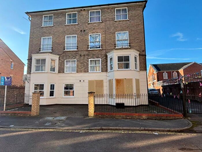 1 Bedroom Flat For Sale In Apartment Philip Larkin House, The Avenue, Bedford, Bedfordshire, MK40